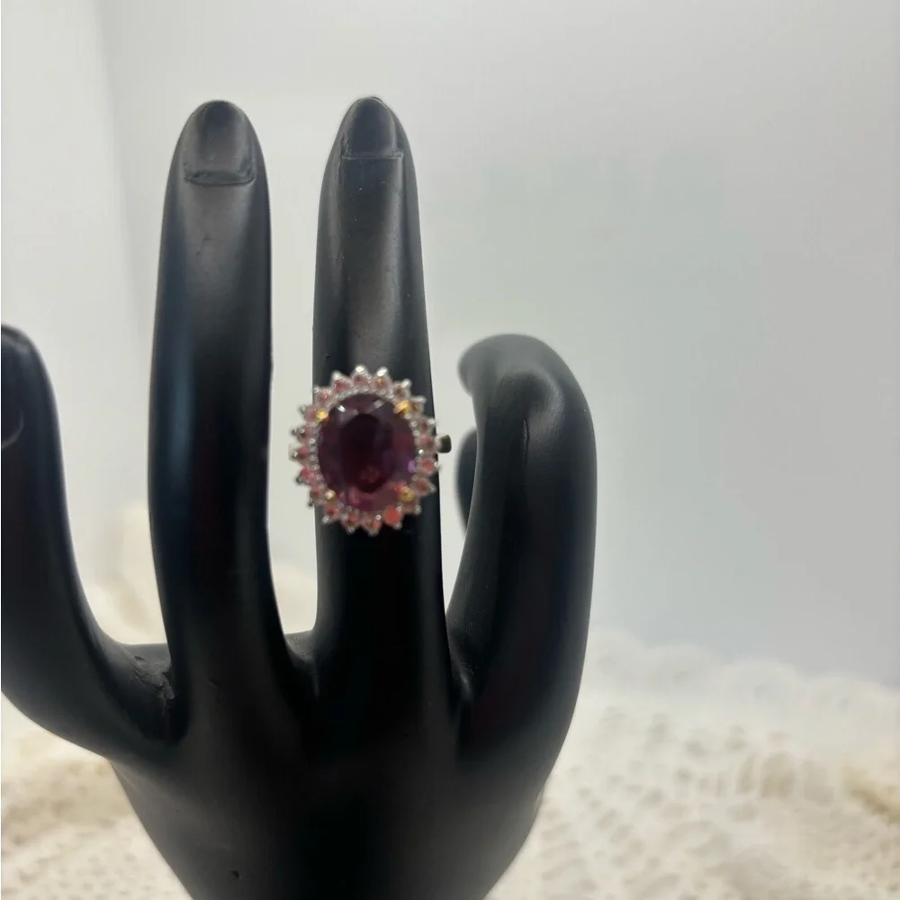 Elegant Purple and Gold Women's Ring